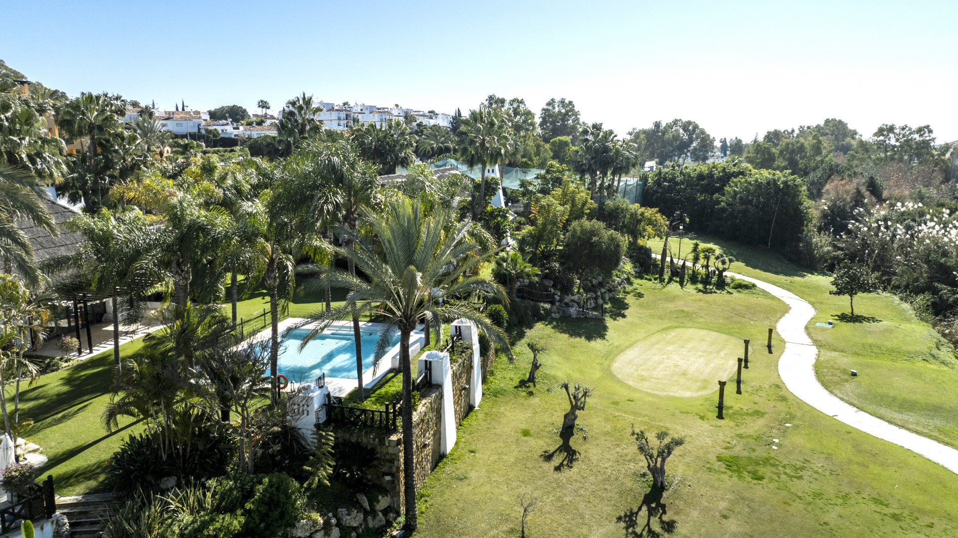 Exclusive Lifestyle, Prime Location