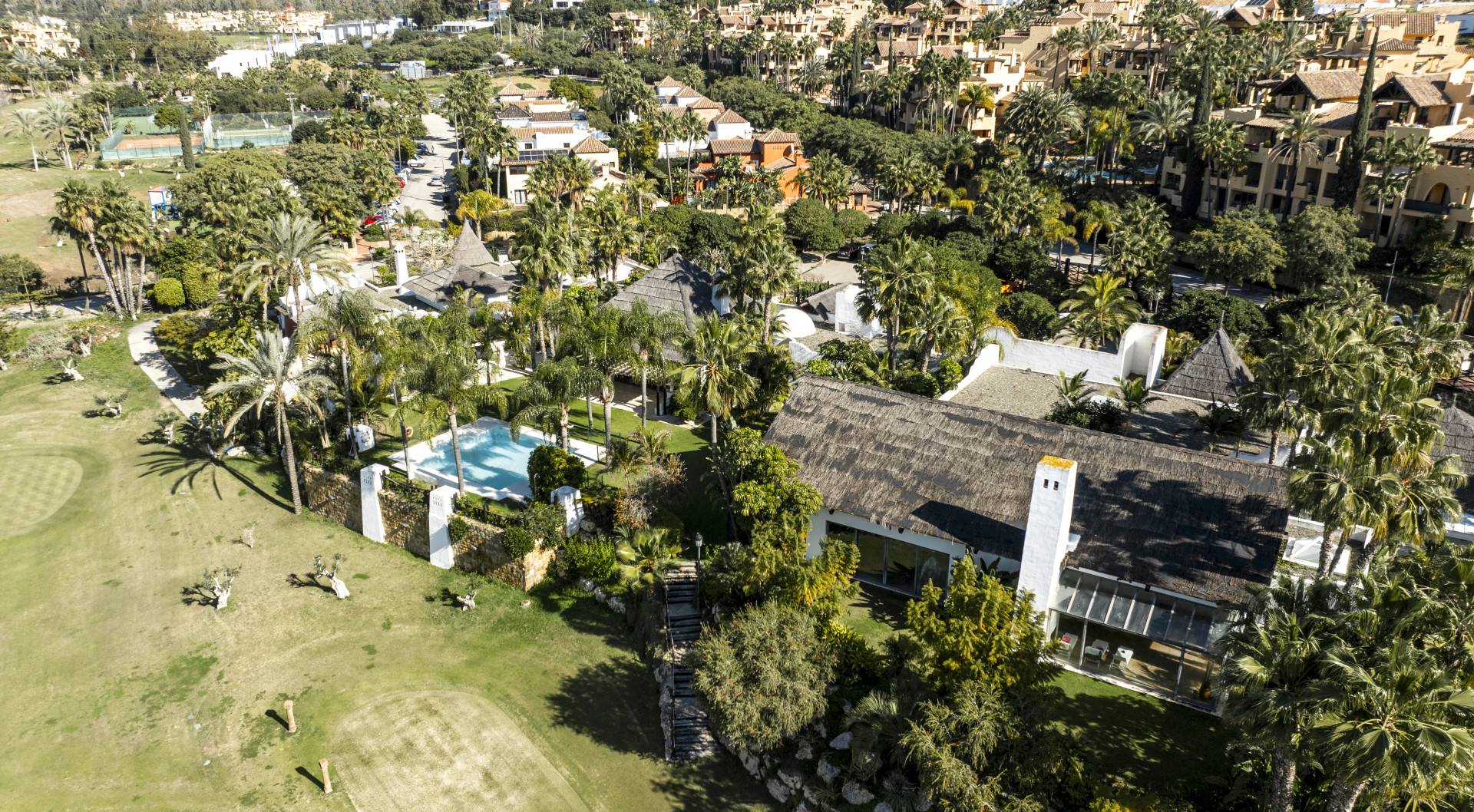 Exclusive Lifestyle, Prime Location