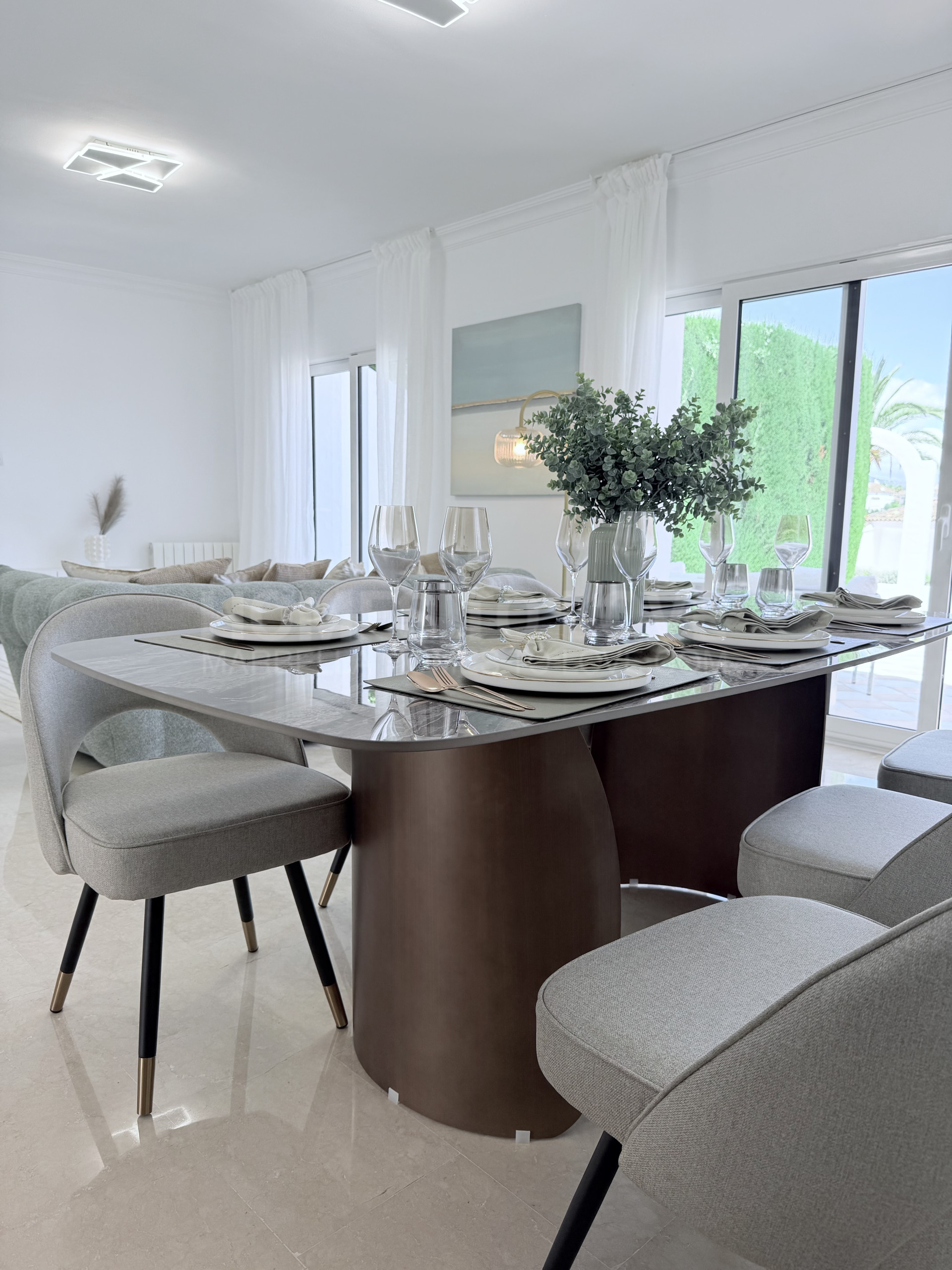 Exclusive townhouse in Sierra Blanca with panoramic views of La Concha and the sea