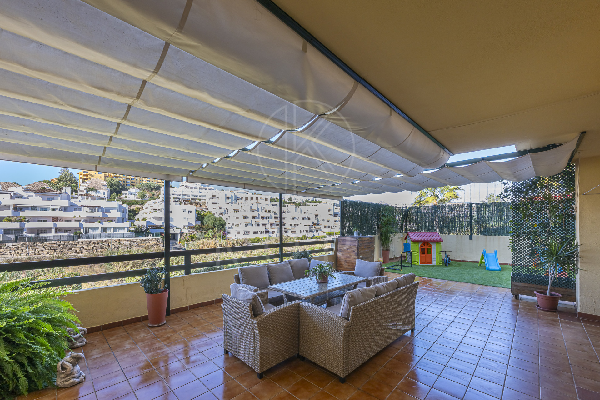 Apartament la parter de vânzare în Las Joyas, Estepona East