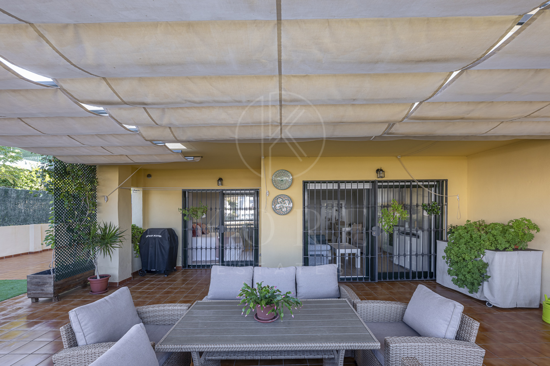 Apartament la parter de vânzare în Las Joyas, Estepona East