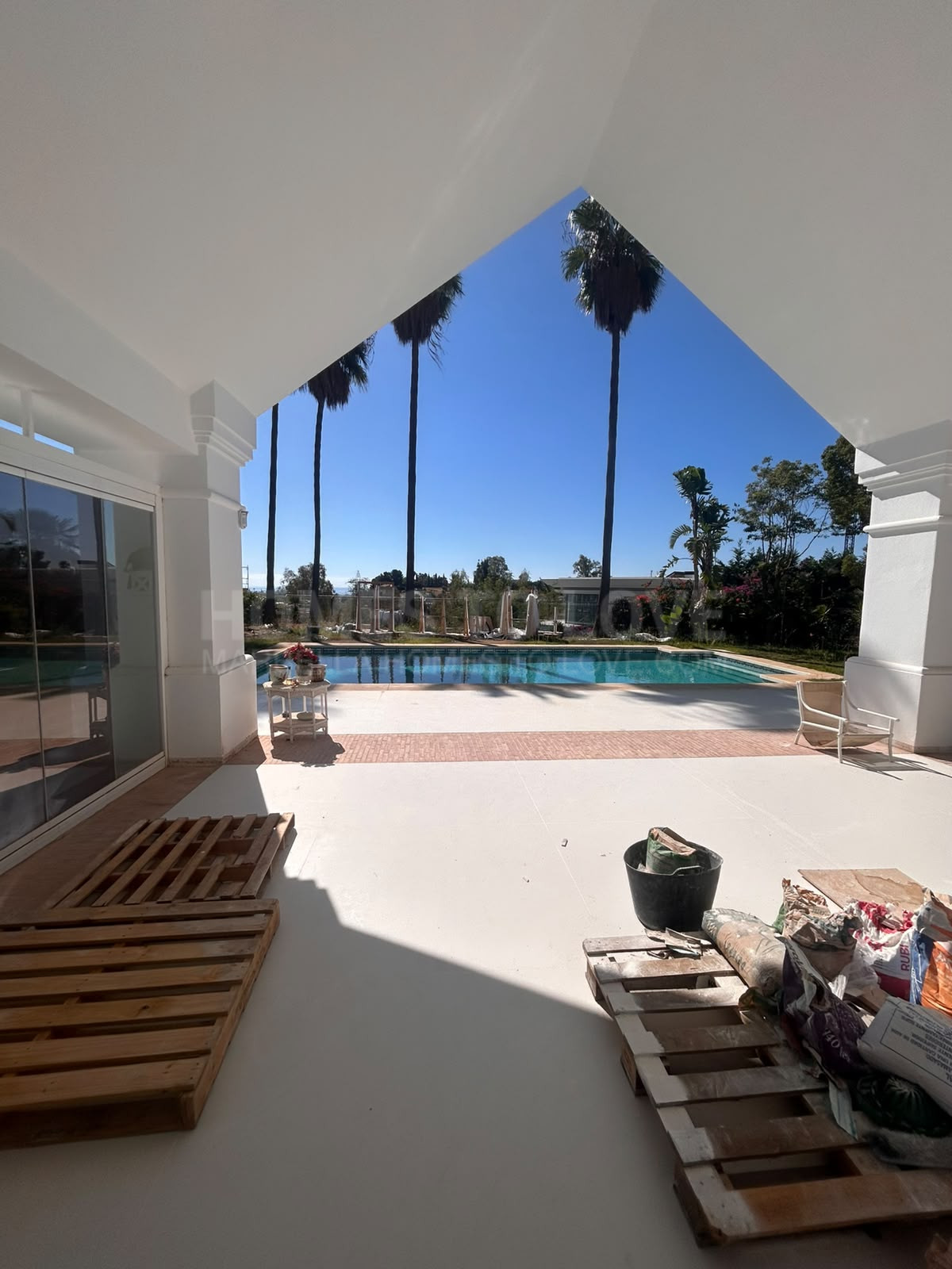 Elegant Detached Villa on a Spacious Plot in La Quinta, Benahavís