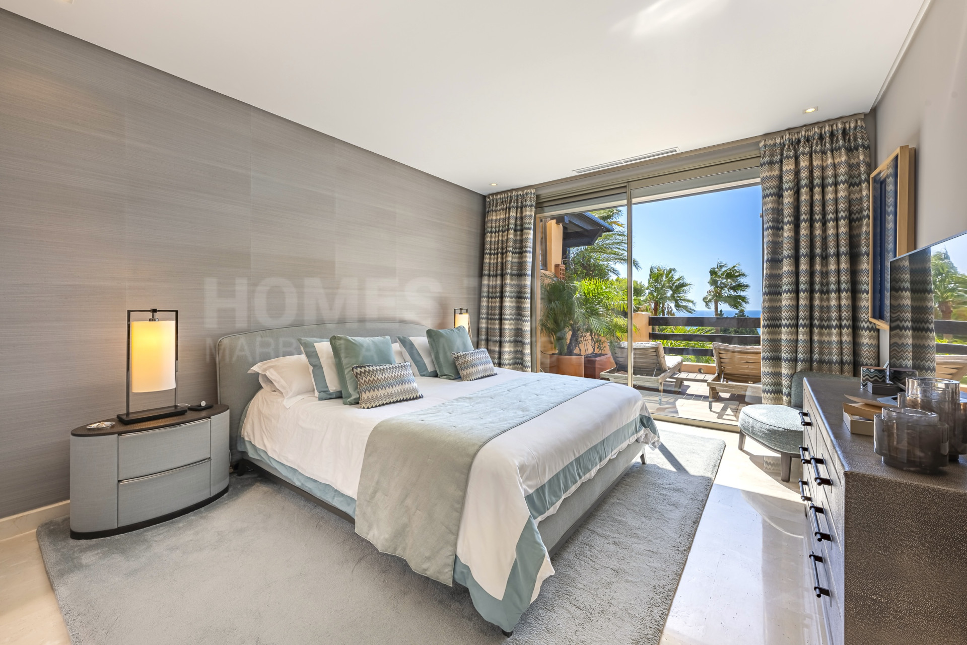 Luxury Sea View Penthouse for Sale, Golden Mile Marbella | Mansion Club