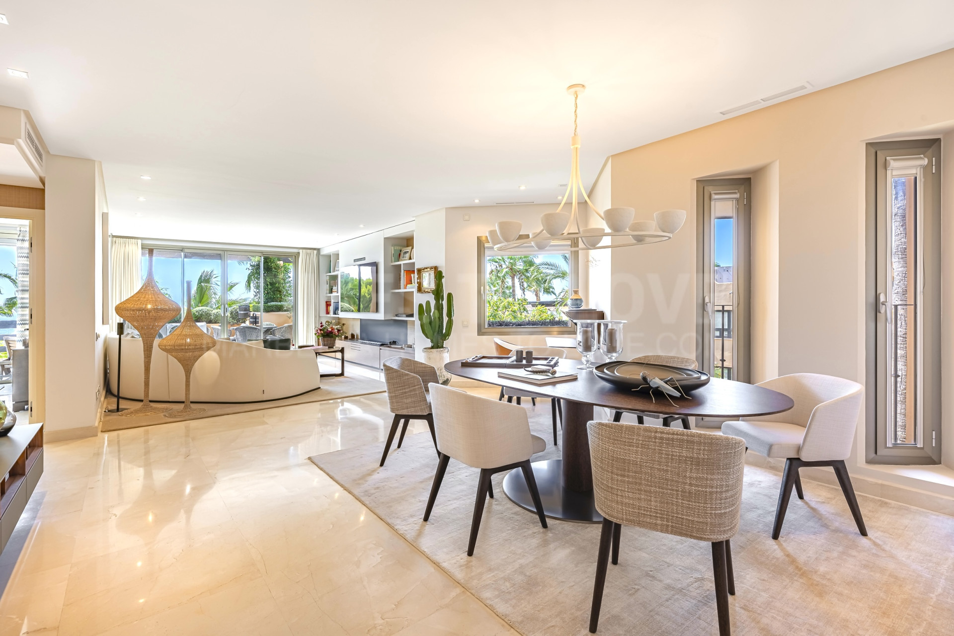 Luxury Sea View Penthouse for Sale, Golden Mile Marbella | Mansion Club