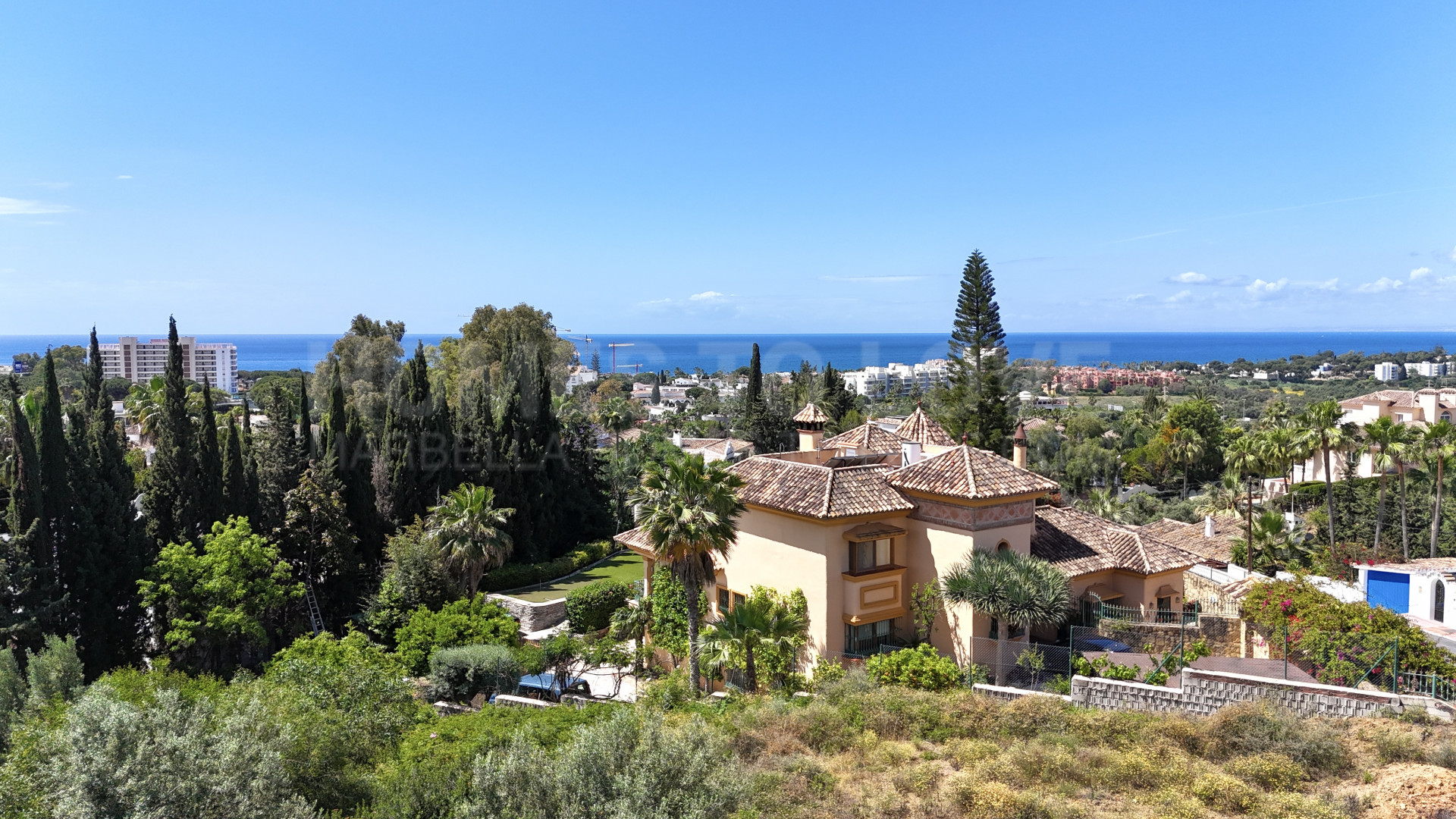 Terrain à vendre à El Rosario, Marbella Est