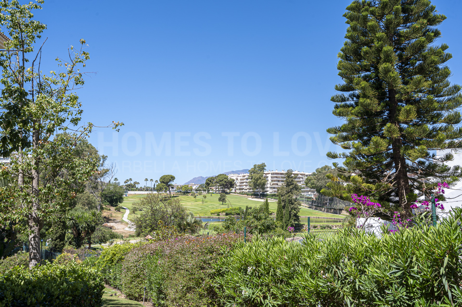 Ground Floor Apartment for sale in Guadalmina Alta, San Pedro de Alcantara