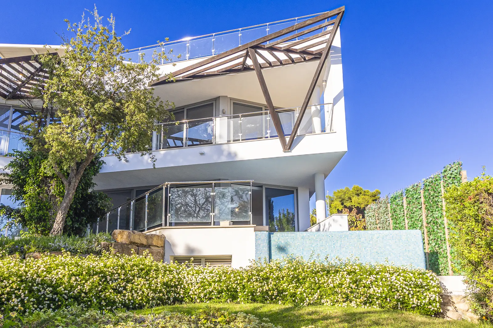 One of the finest properties in the exclusive Meisho Hills residential complex, in Sierra Blanca.