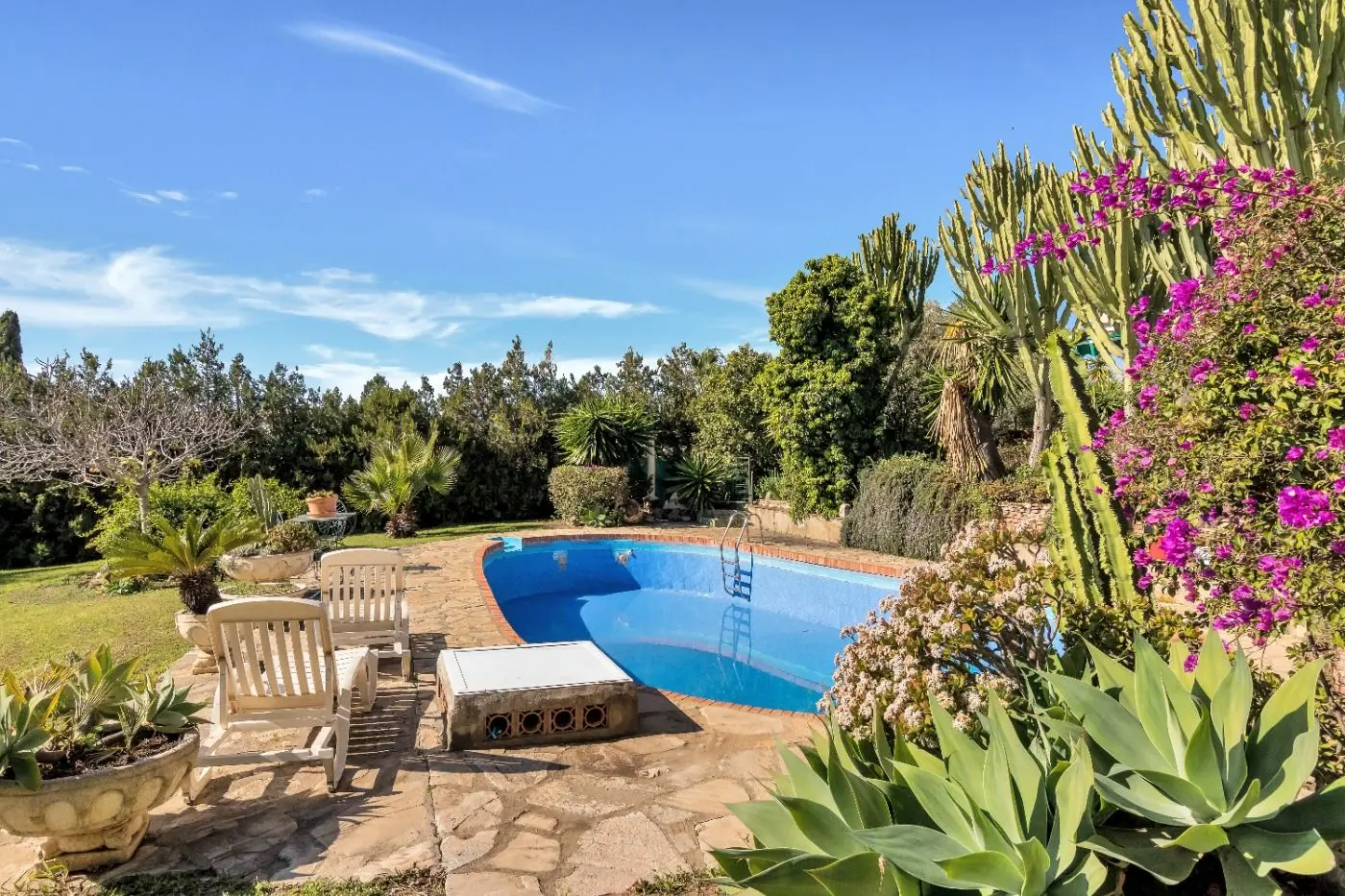 Villa til salgs i Atalaya Golf, Estepona Øst
