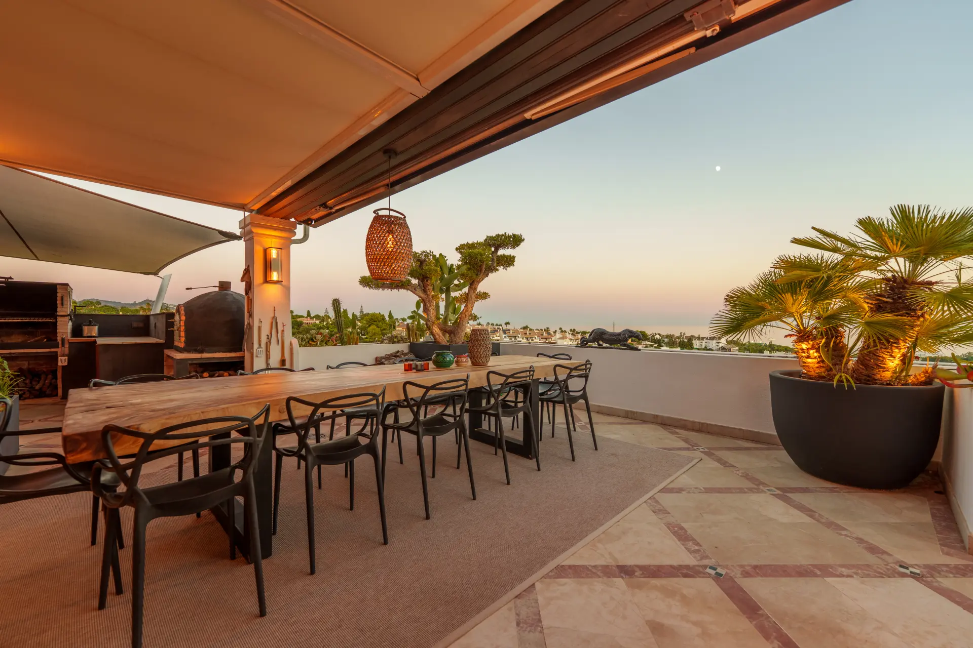 Duplex penthouse with panoramic views in Monte Paraiso Country Club