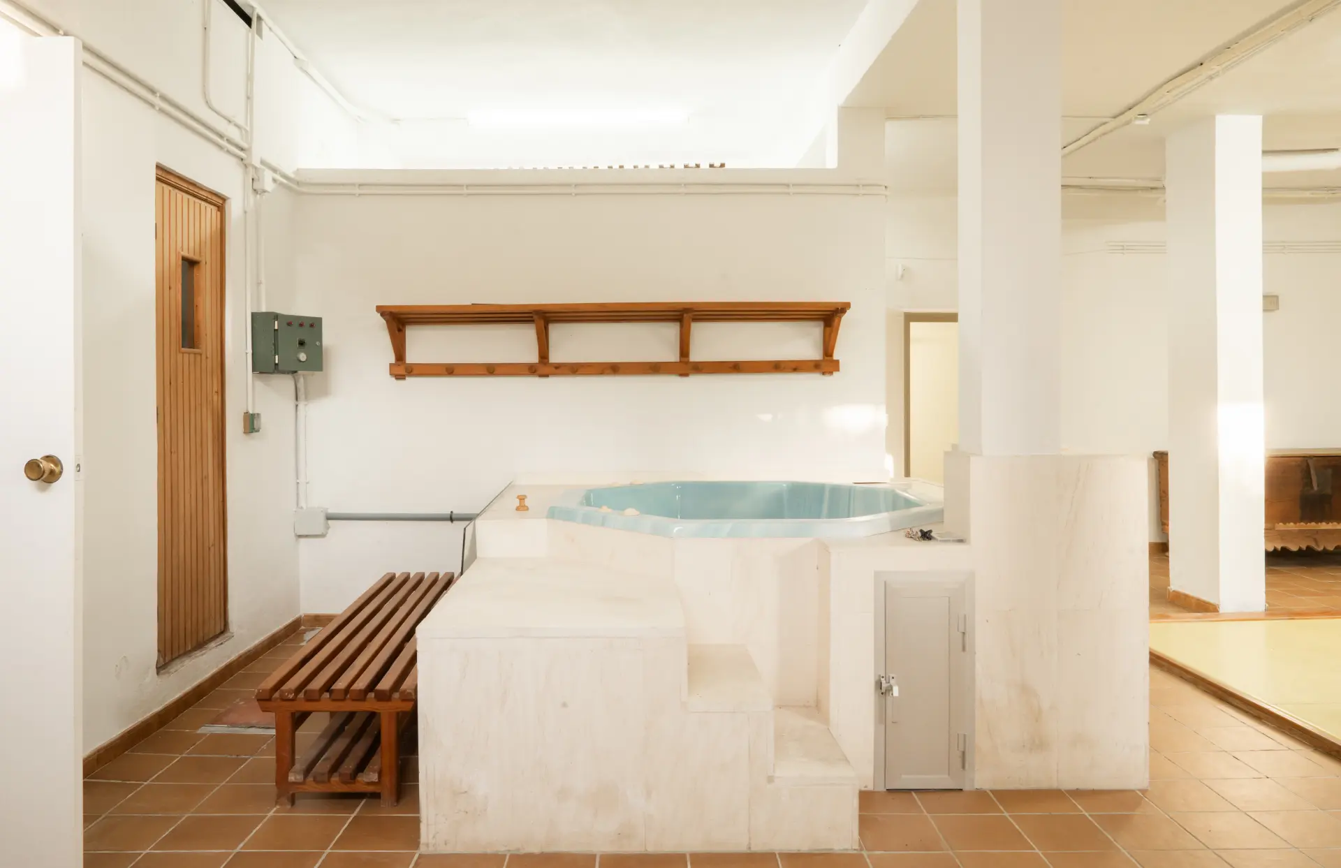 Charming family villa with panoramic sea views in Seghers, Estepona