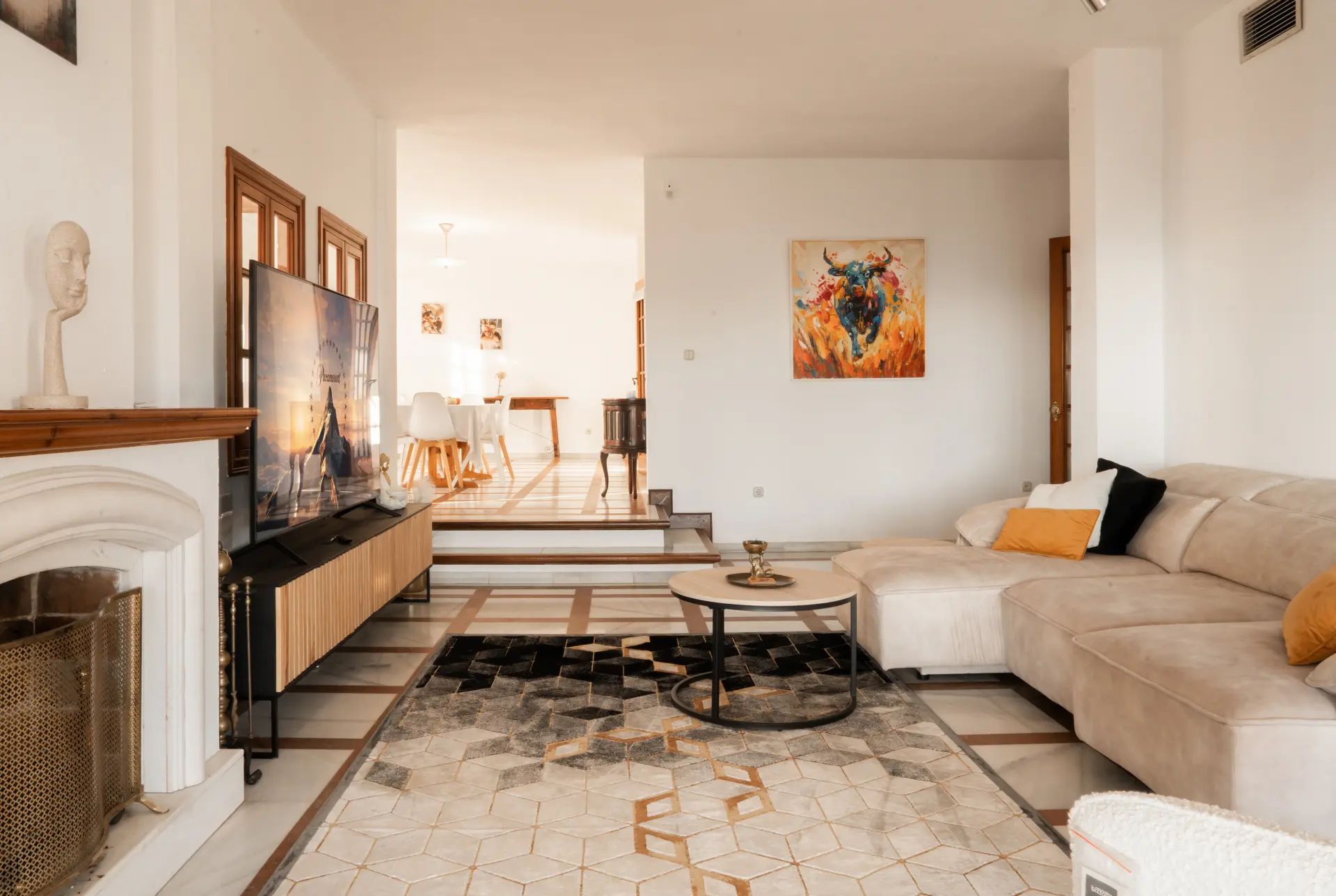 Charming family villa with panoramic sea views in Seghers, Estepona