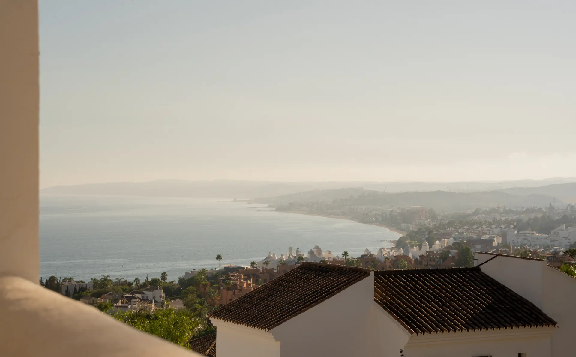 Charming family villa with panoramic sea views in Seghers, Estepona
