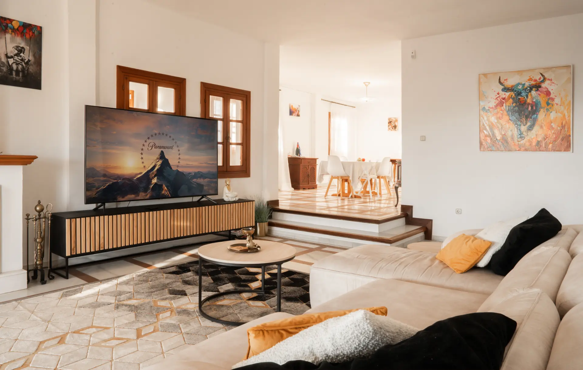 Charming family villa with panoramic sea views in Seghers, Estepona