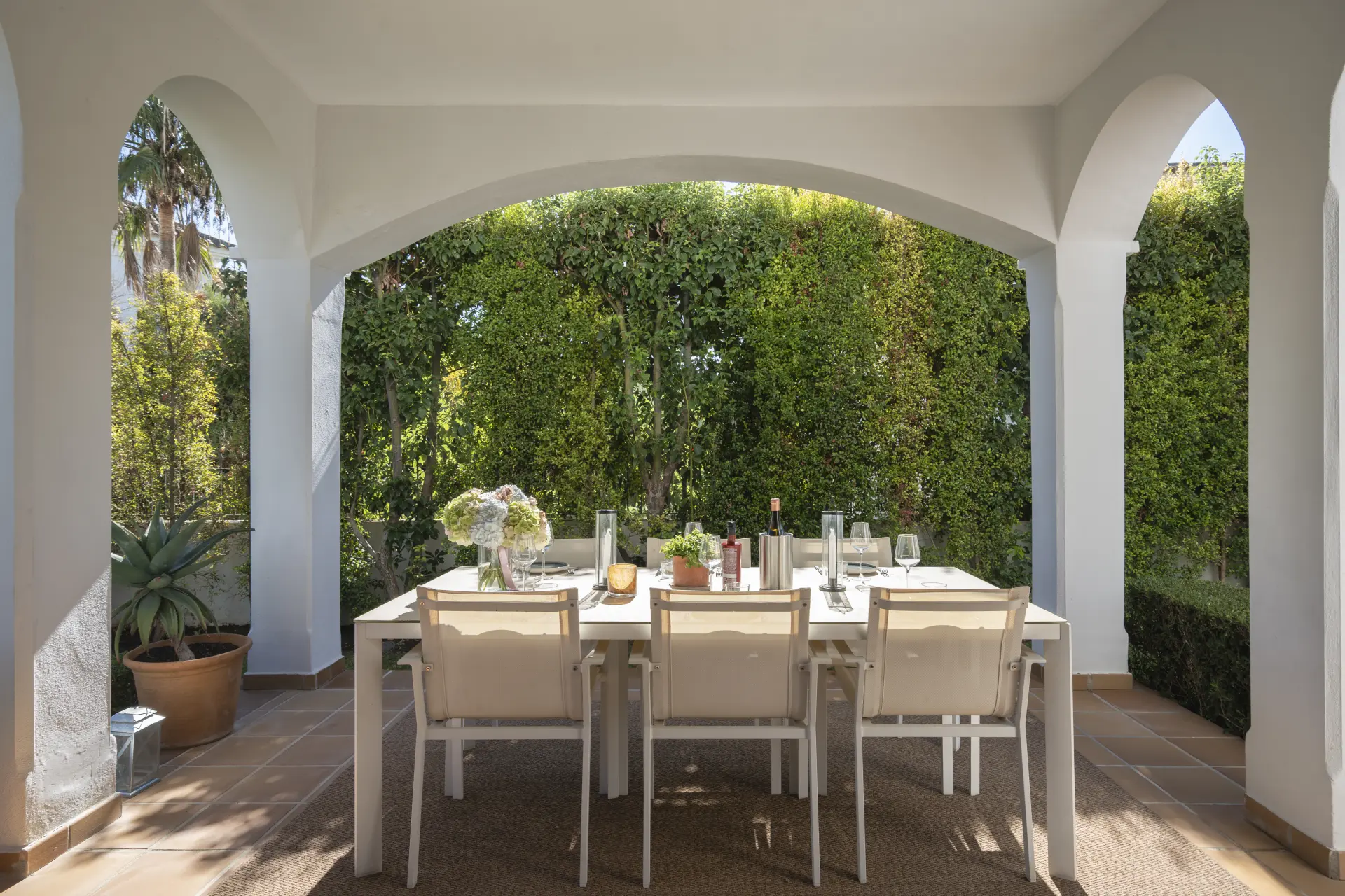 Renovated Villa with Sea Views and Mediterranean Charm