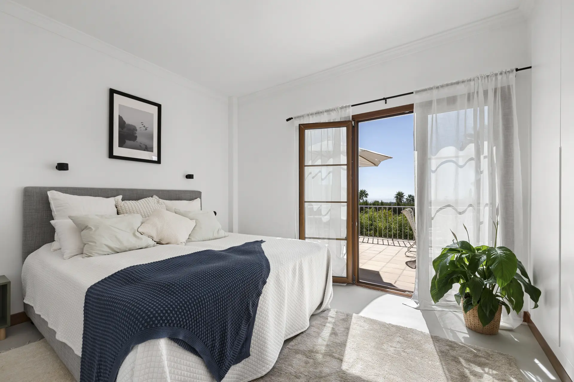 Renovated Villa with Sea Views and Mediterranean Charm