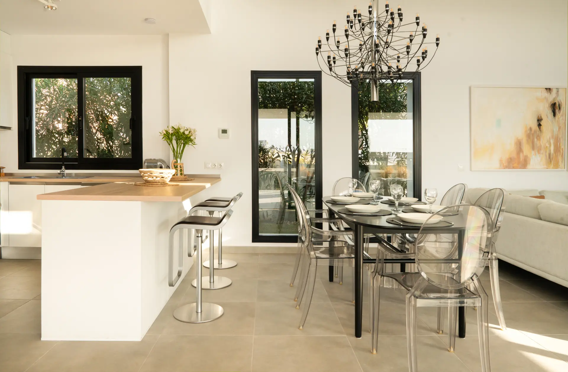Contemporary 3-bedroom villa in Valle Romano