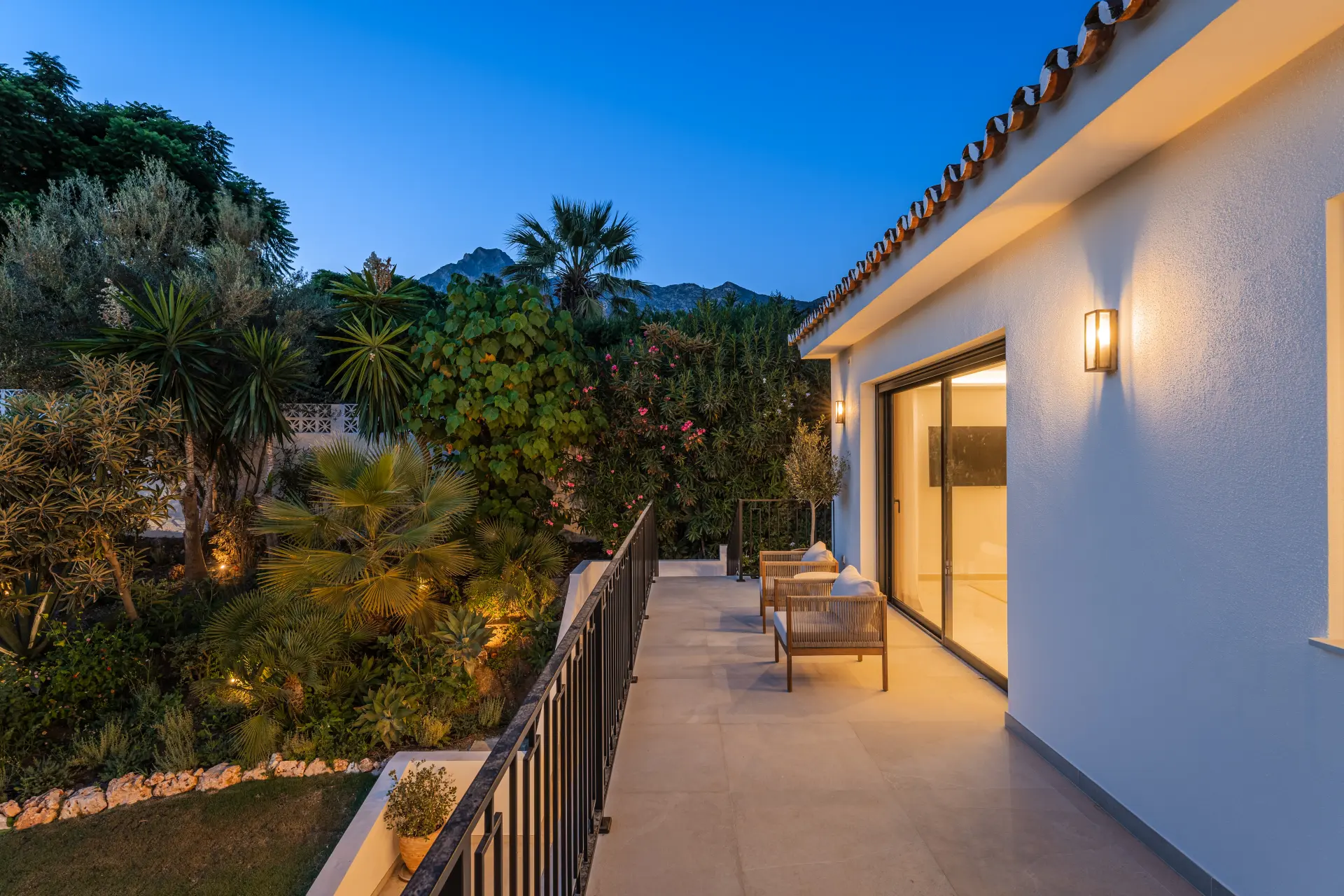 Villa Zéphire | Fully renovated Andalusian villa in Rocío de Nagüeles
