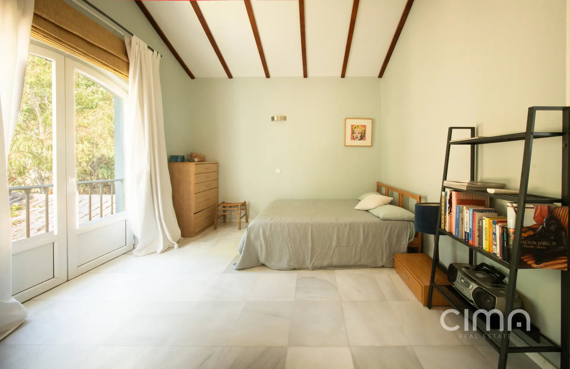 Frontline golf townhouse in Guadalmina Alta