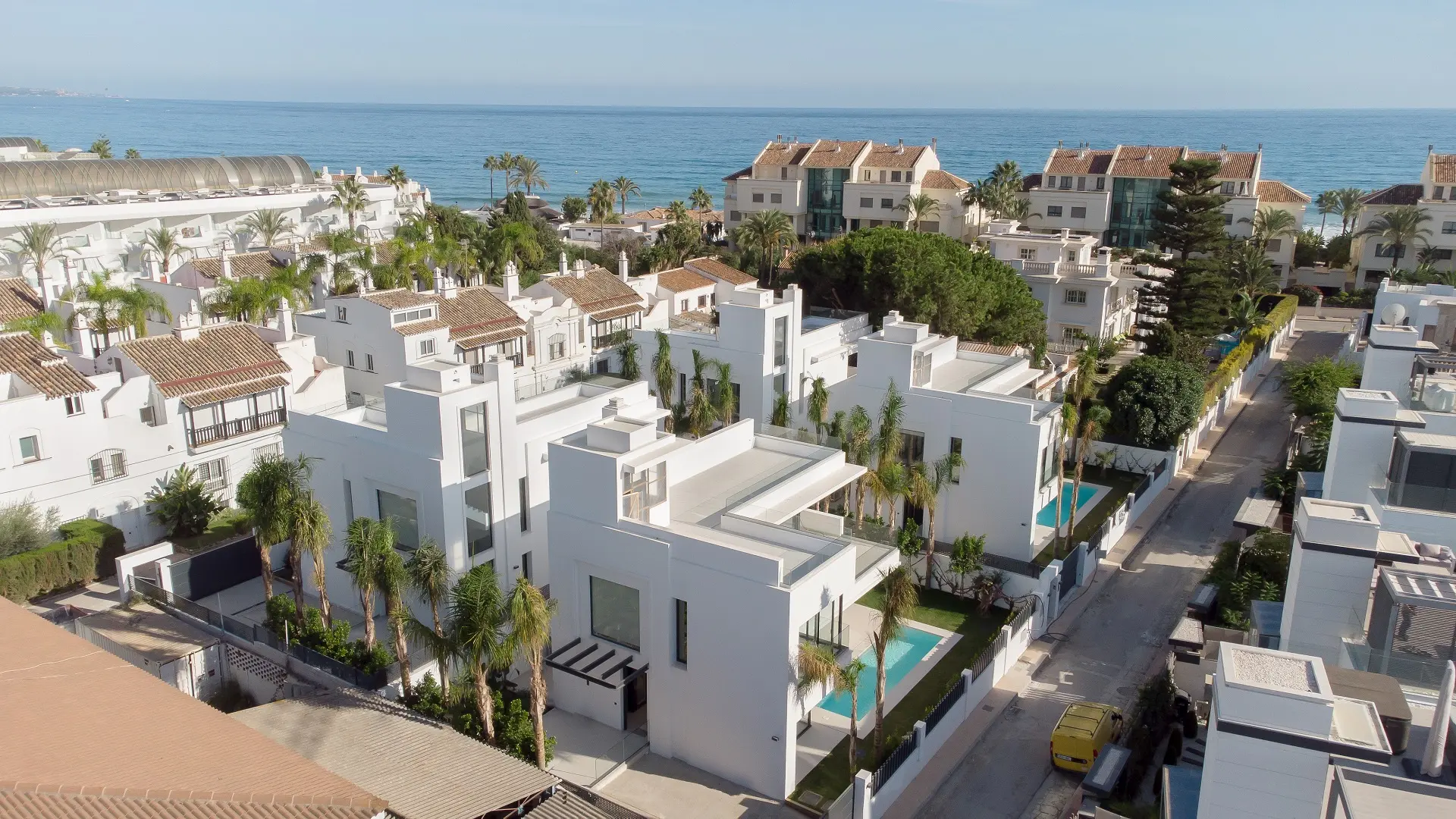 Modern Villa Rio Verde, Golden Mile, just 100 m from the beach