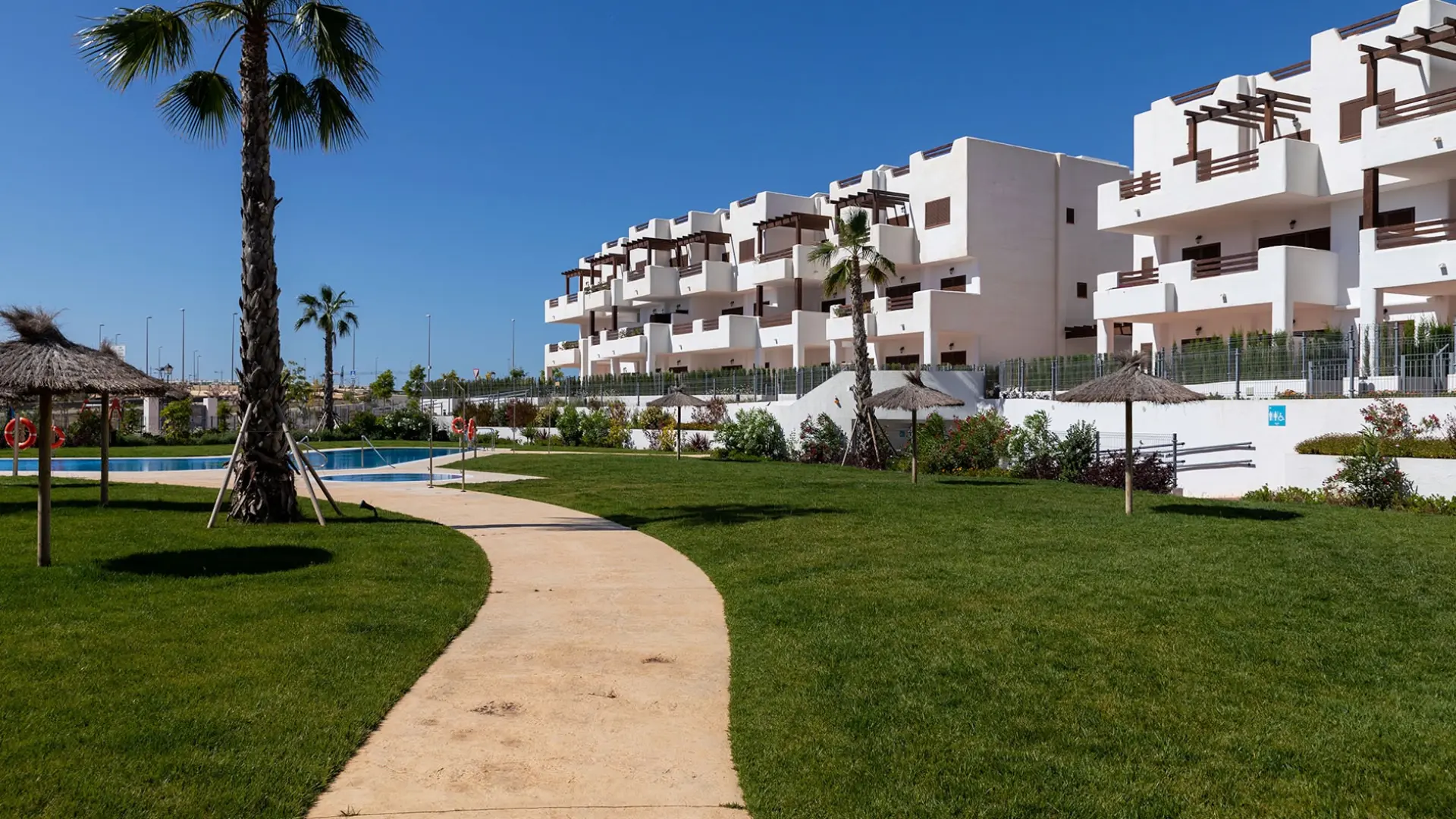 Strandappartement met terras of tuin bij Playa Los Nardos, Pulpi