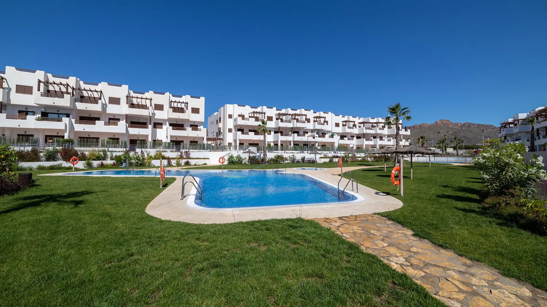 Strandappartement met terras of tuin bij Playa Los Nardos, Pulpi