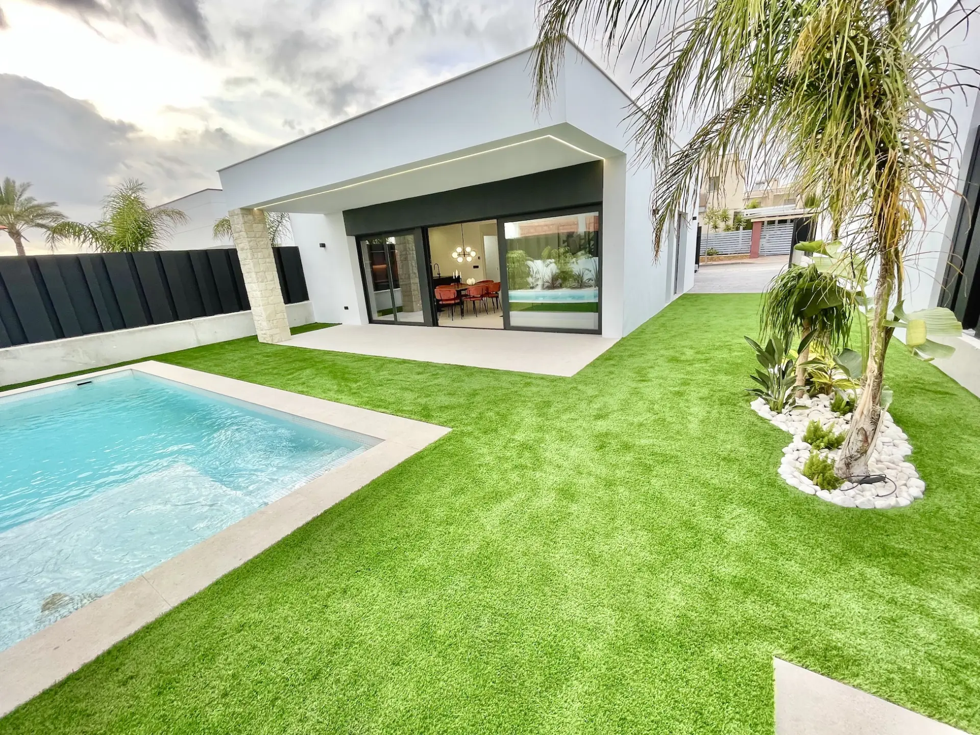 Modern 3 bedroom Villa with Mountain Views For Sale in Molina De Segura