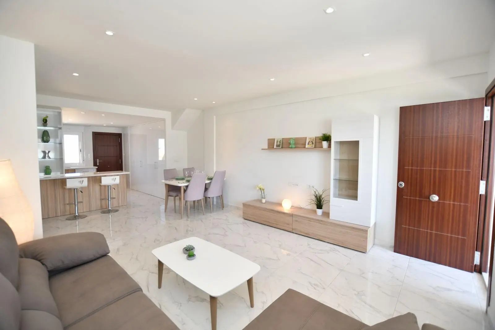 Appartement te koop in San Miguel de Salinas nabij golfbanen