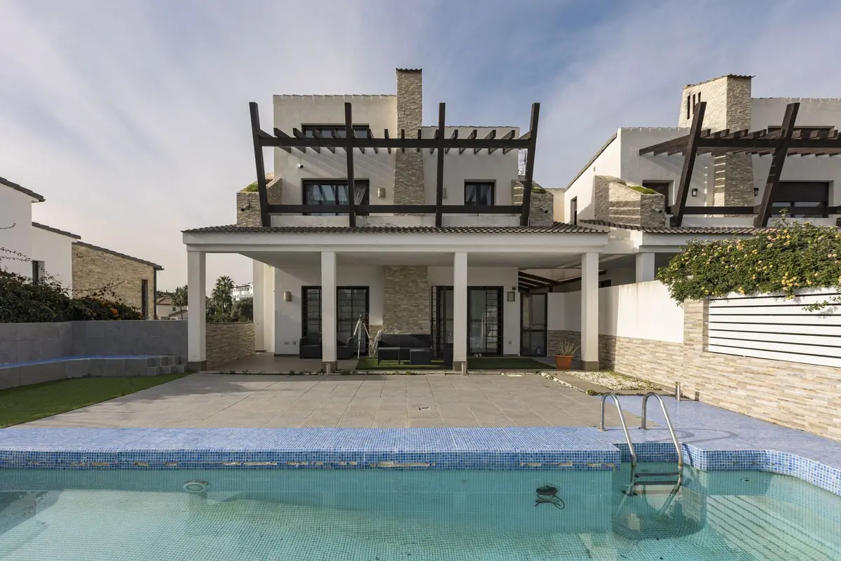 Villa te koop in Valle Romano, Estepona West