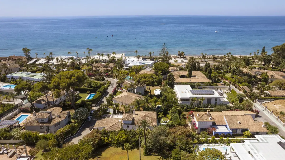 Villa till salu i Los Monteros, Marbella Öst