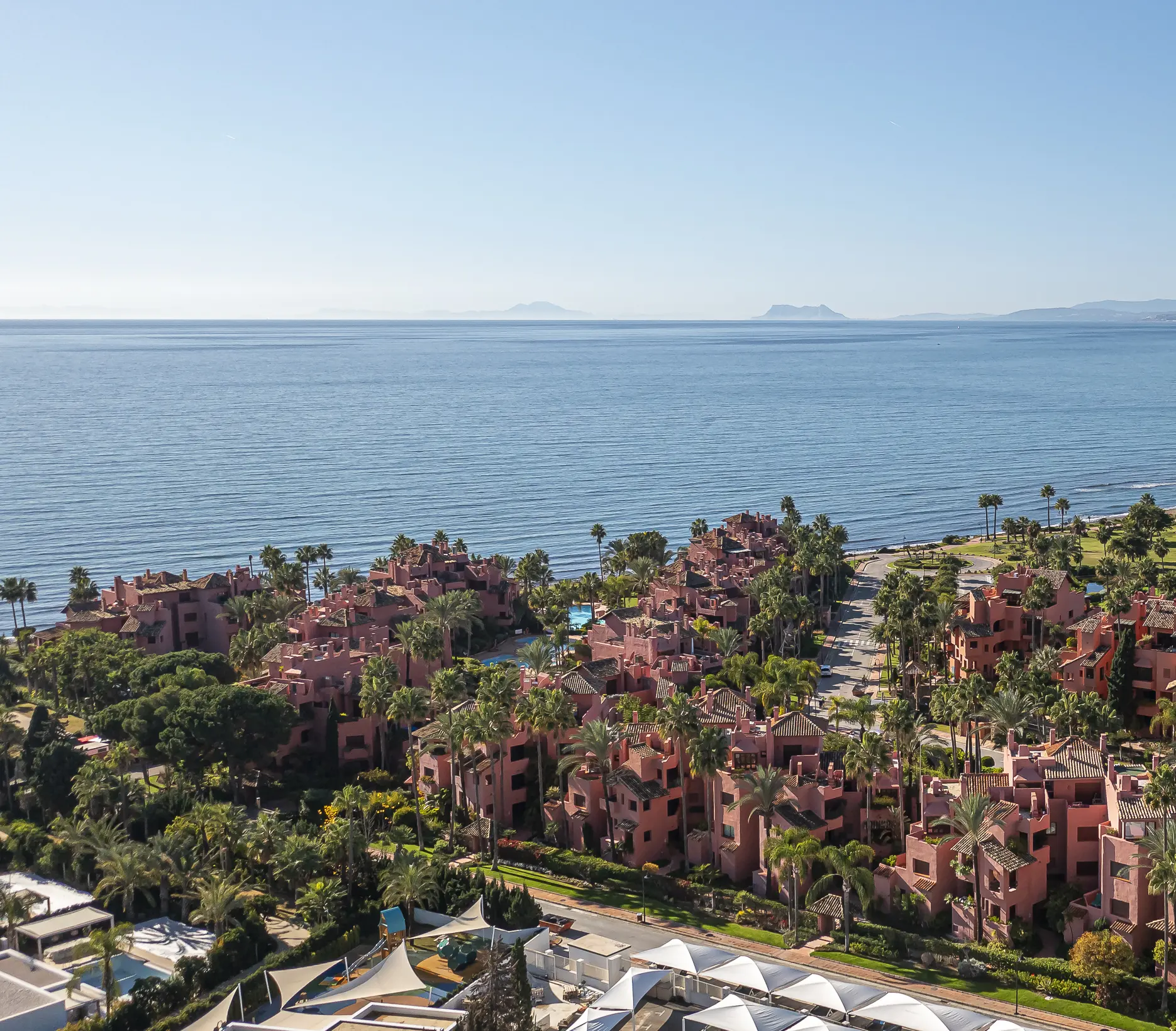 Leilighet på grunnplan til salgs i Menara Beach, Estepona Øst