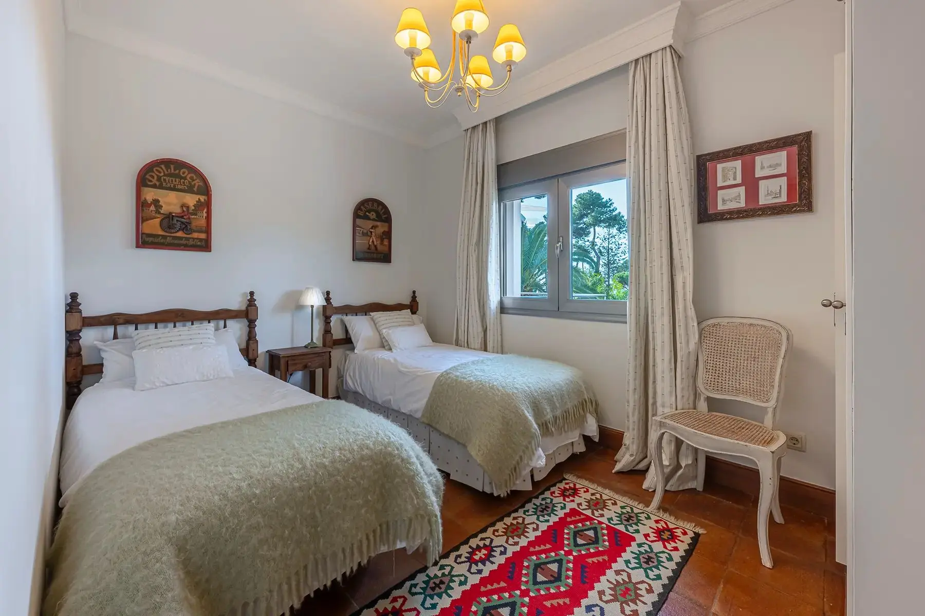 Villa te koop in Los Monteros Playa, Marbella Oost