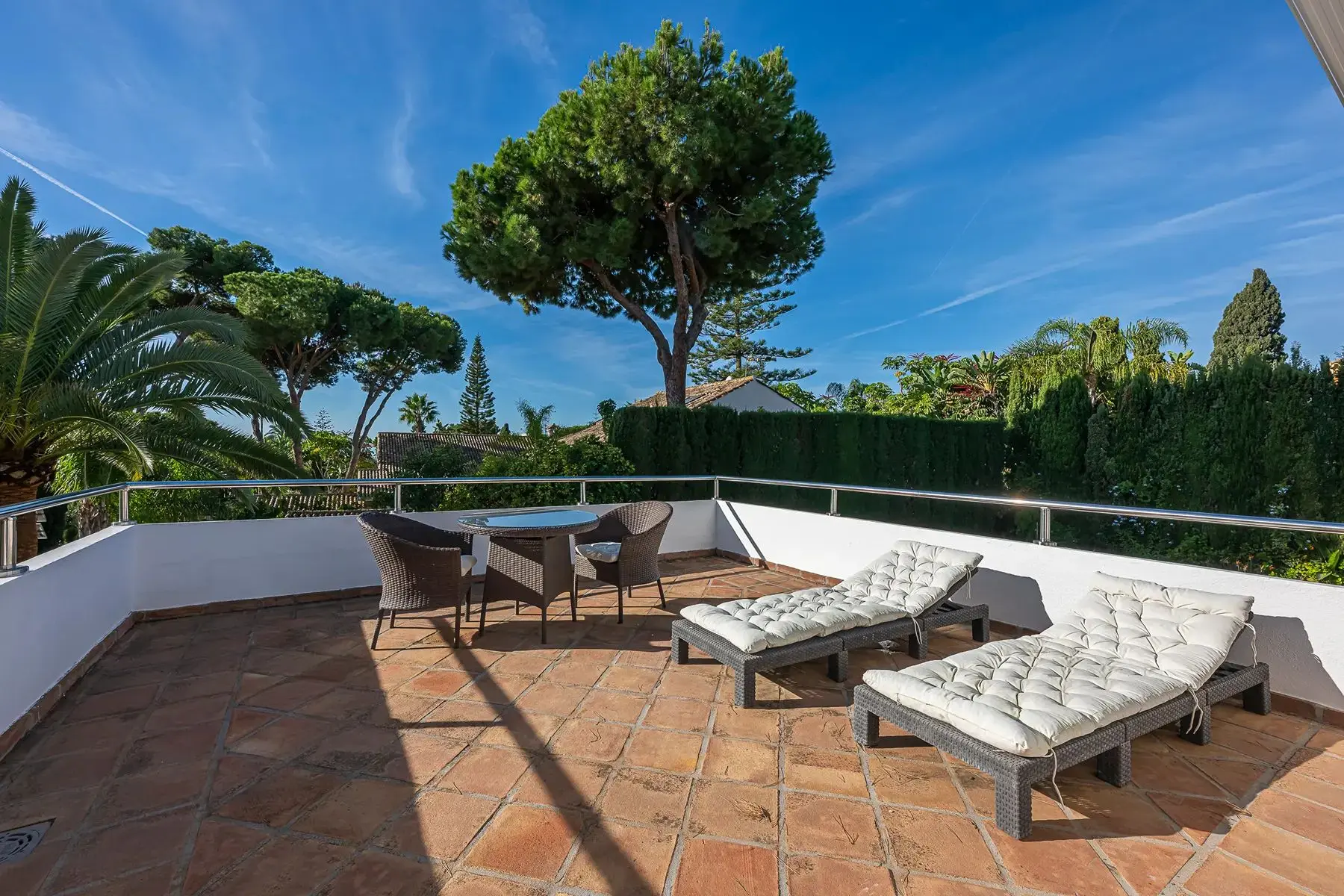 Villa te koop in Los Monteros Playa, Marbella Oost