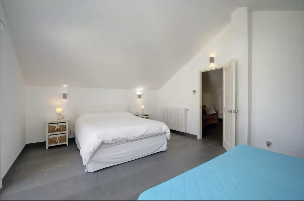 Villa en venta en Manilva