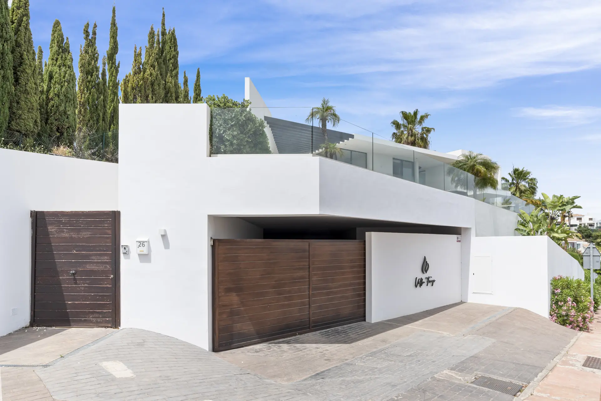 Villa en venta en La Alqueria, Benahavis