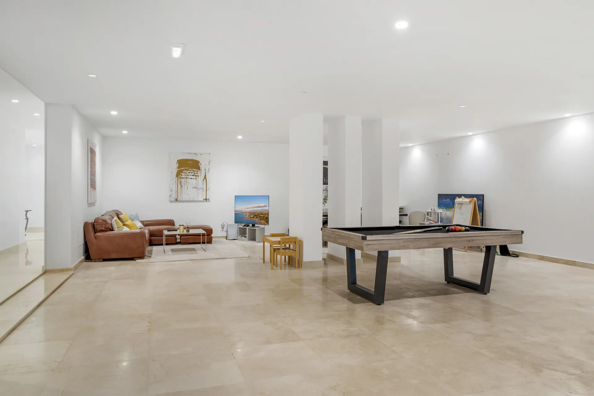 Villa en venta en La Alqueria, Benahavis