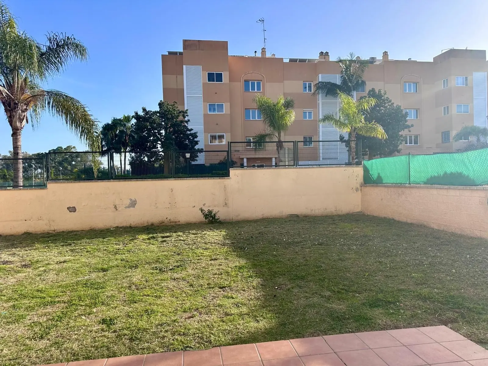 Markplanslägenhet till salu i Las Joyas, Estepona Öst