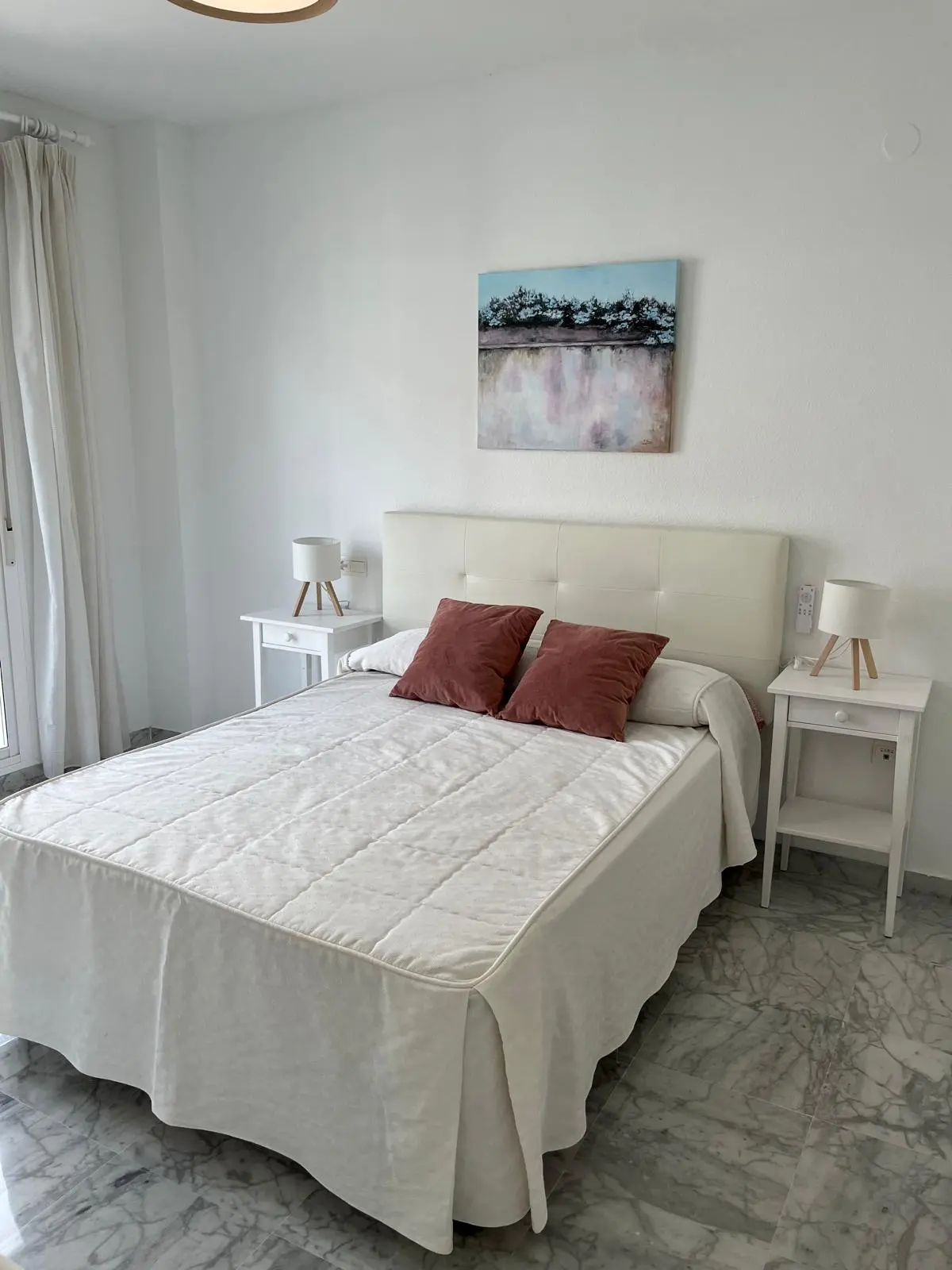 Luxury 2-Bedroom Apartment in Alcazaba, Puerto Banús – Walking Distance to the Beach & Marina
