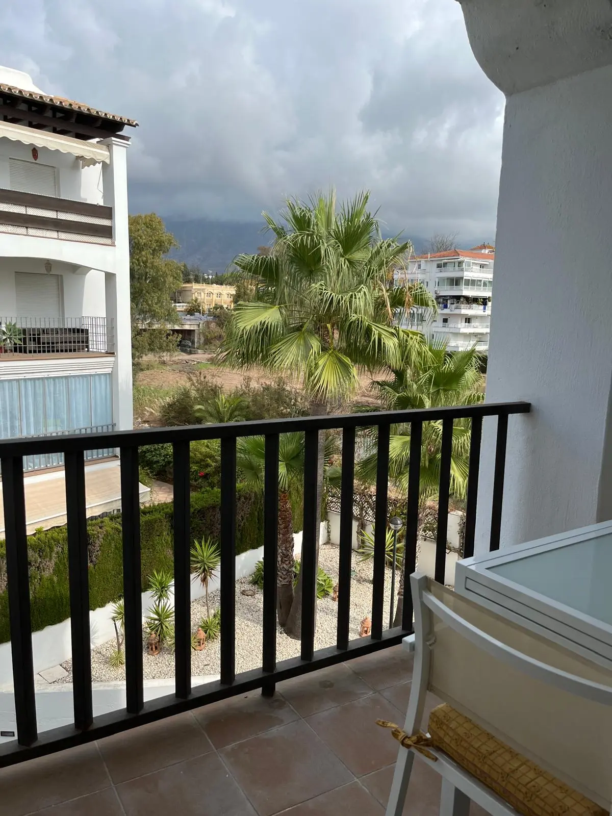Luxury 2-Bedroom Apartment in Alcazaba, Puerto Banús – Walking Distance to the Beach & Marina