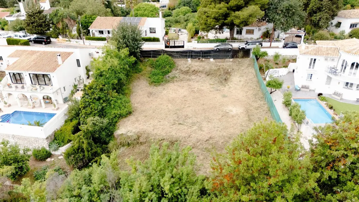 Plot for sale in Mijas