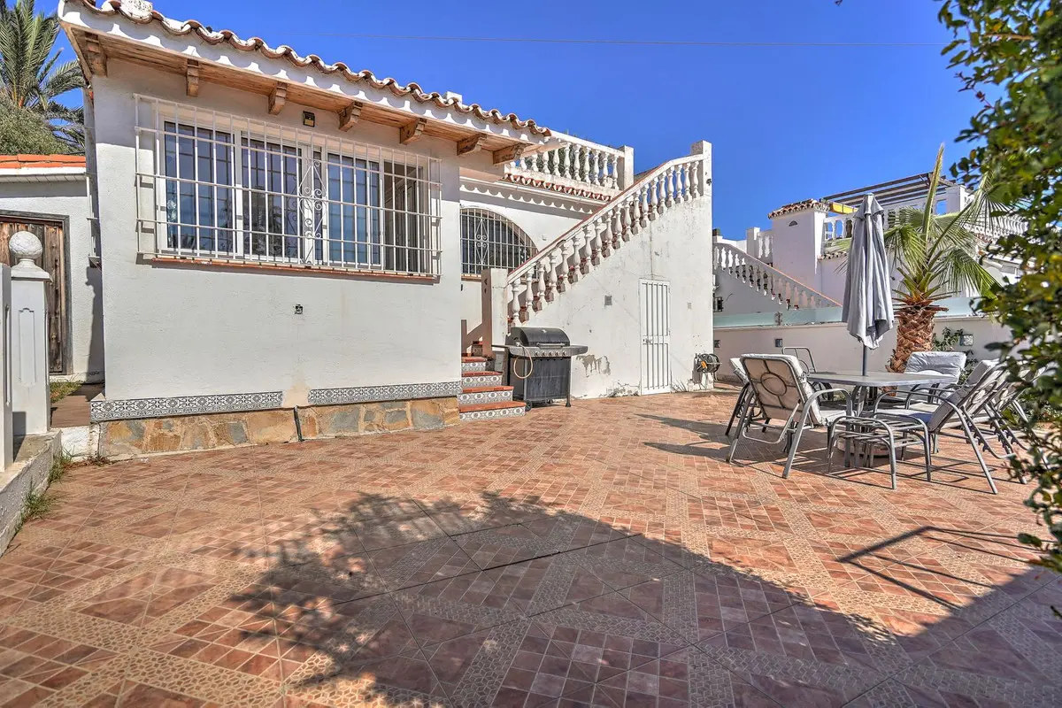 Villa for sale in El Faro, Mijas Costa