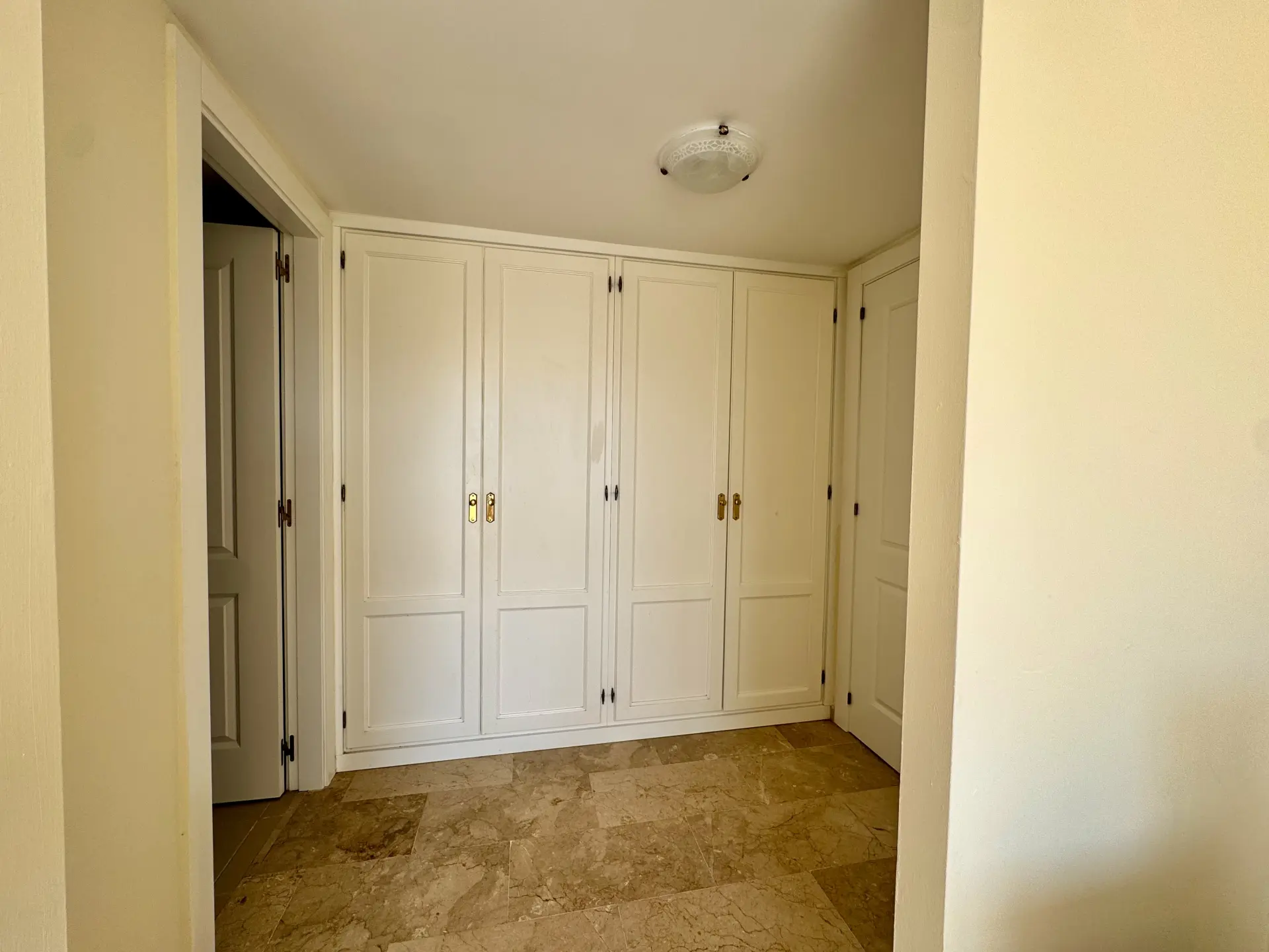 Duplex te koop in La Duquesa, Manilva