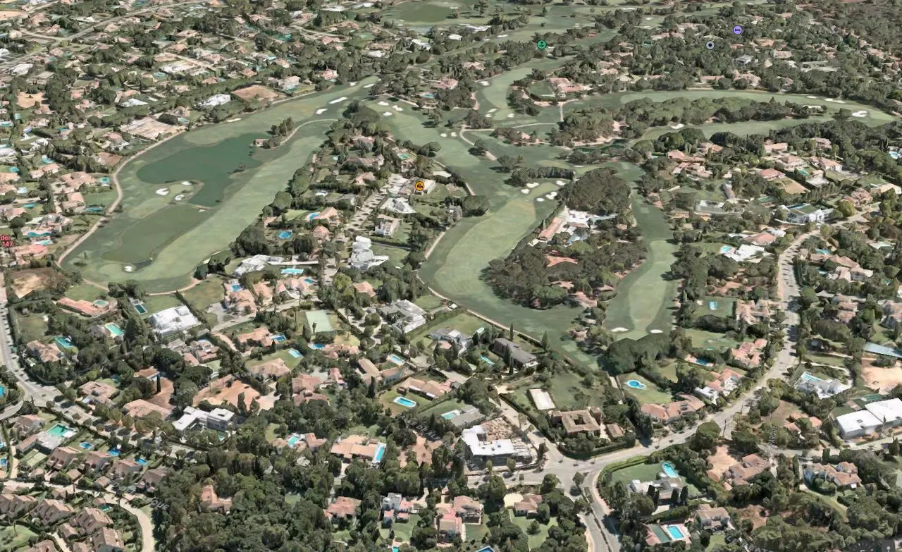 Sällsynta möjligheter i Sotogrande Costa - Kings and Queens Plot med exceptionella utsikter