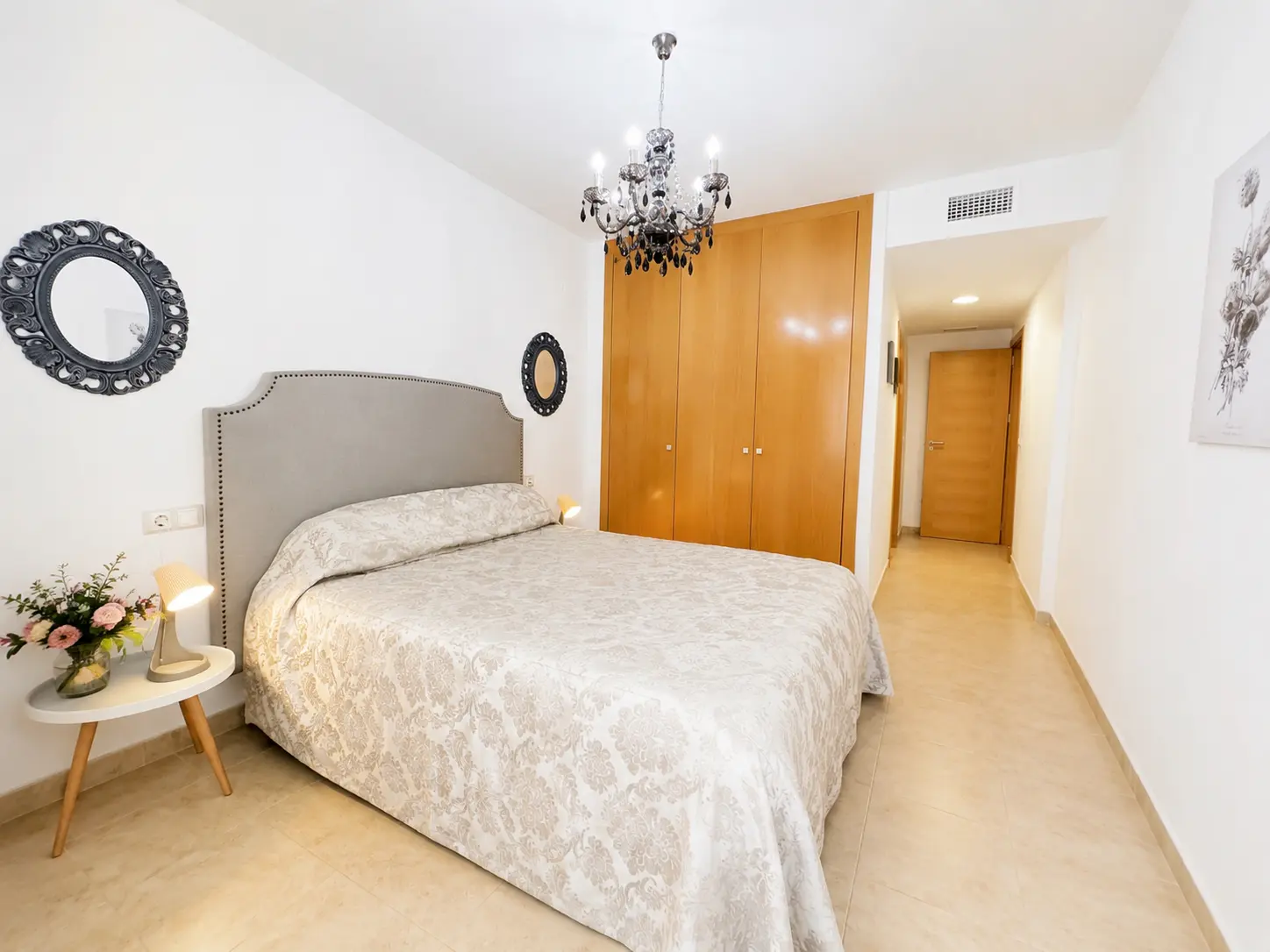 Apartment for sale in Estepona with park views