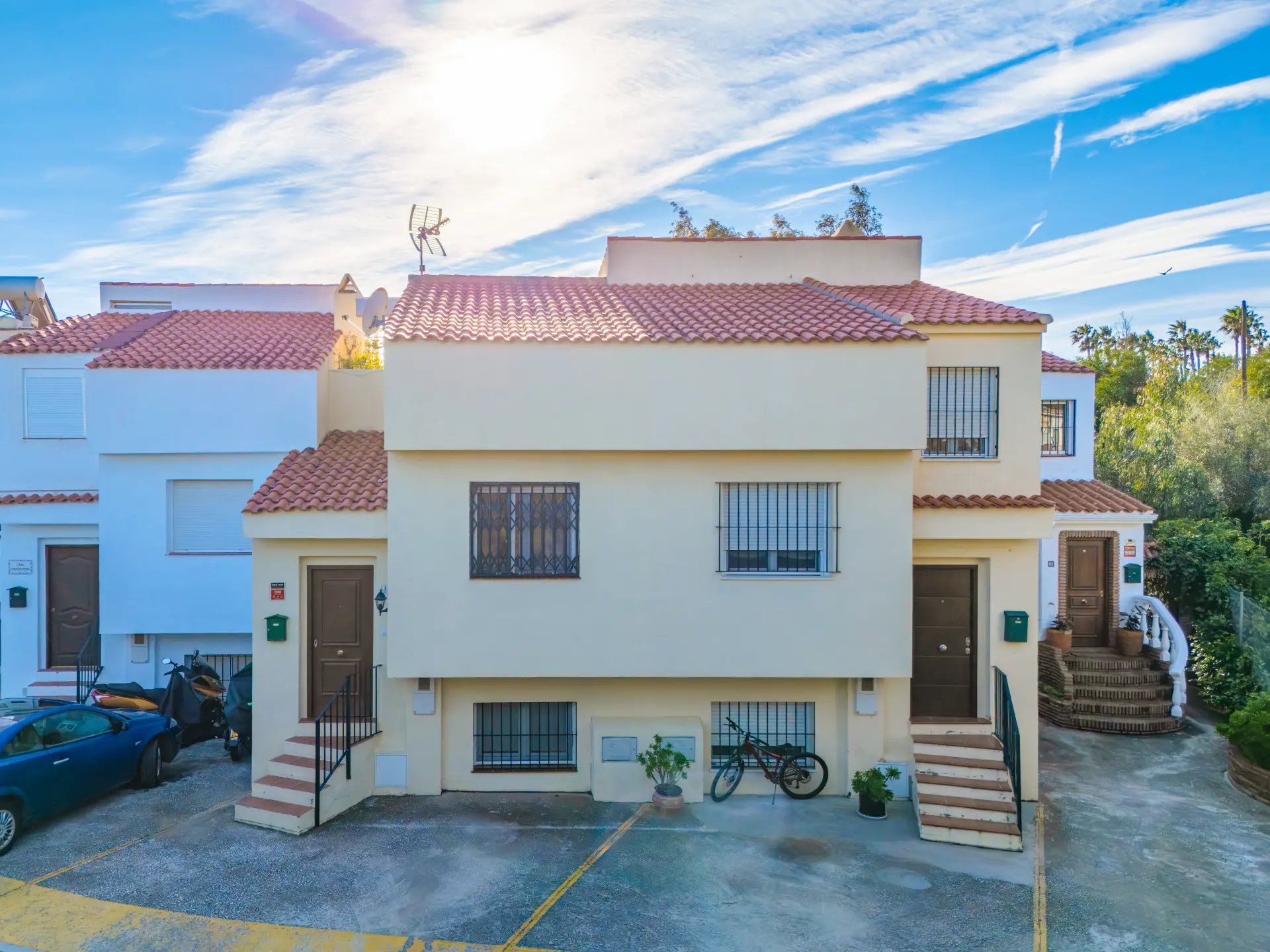 Geschakeld huis te koop in La Capellania, Benalmadena