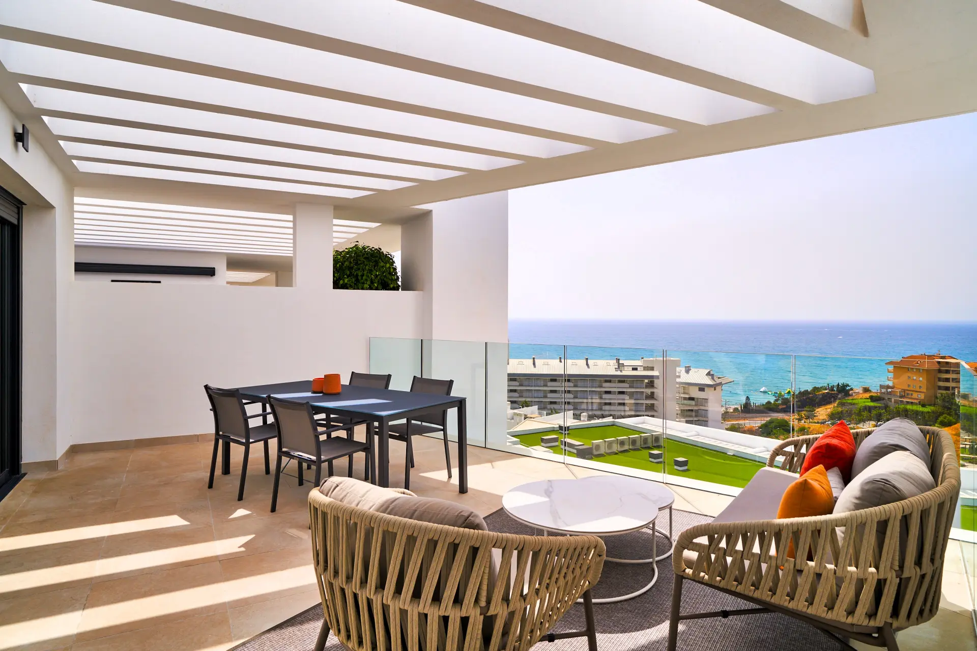 Higuerón Bay Residences