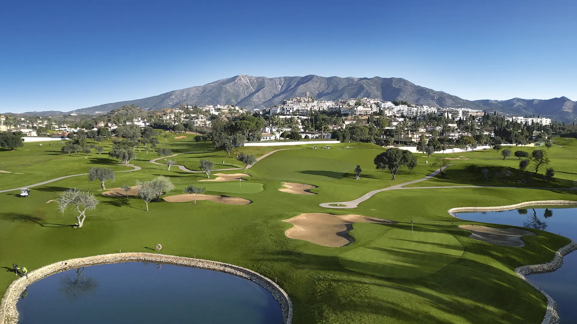 Valley Views, exclusive apartments and penthouses with sea views in Mijas.