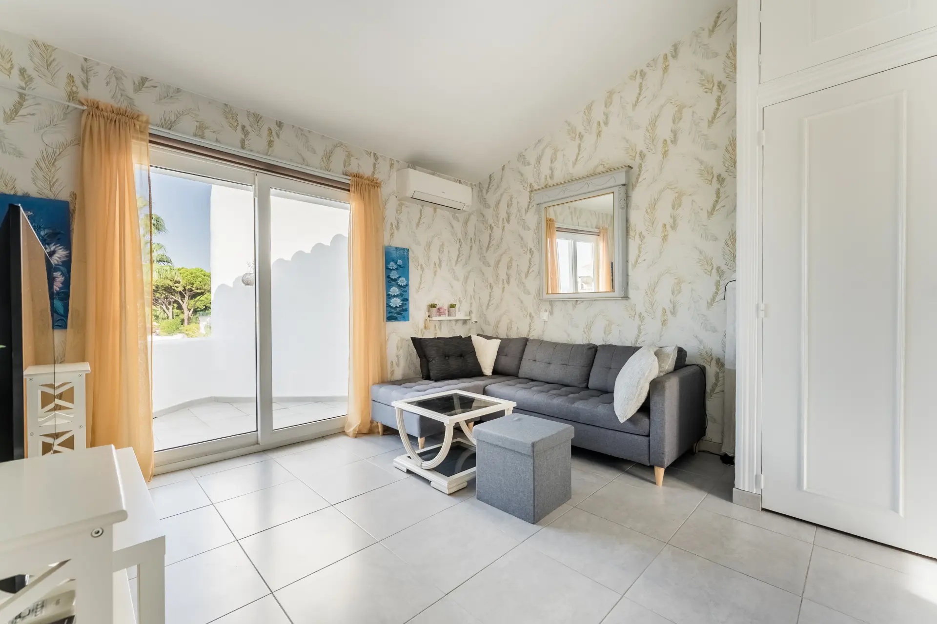 Duplex na wynajem w Calahonda Playa, Mijas Costa