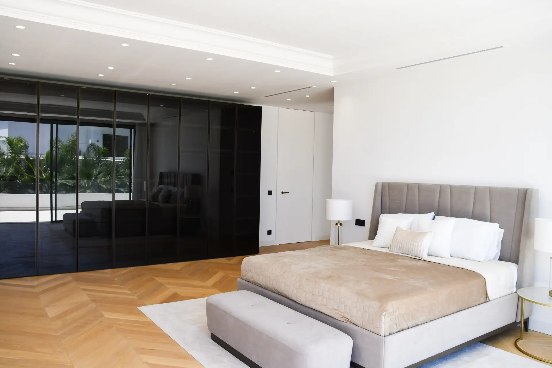 Villa for sale in Las Lomas del Marbella Club, Marbella Golden Mile