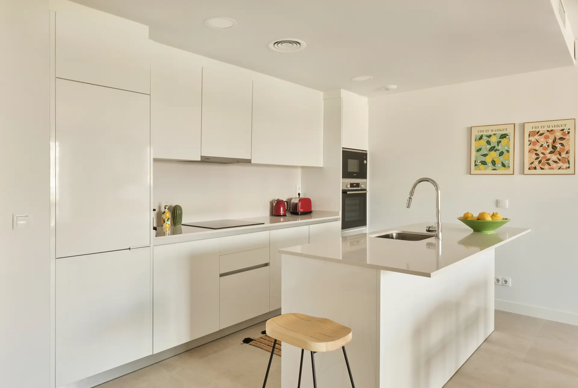 Słoneczny apartament w Las Mesas Homes II – nowoczesny komfort w sercu Estepony