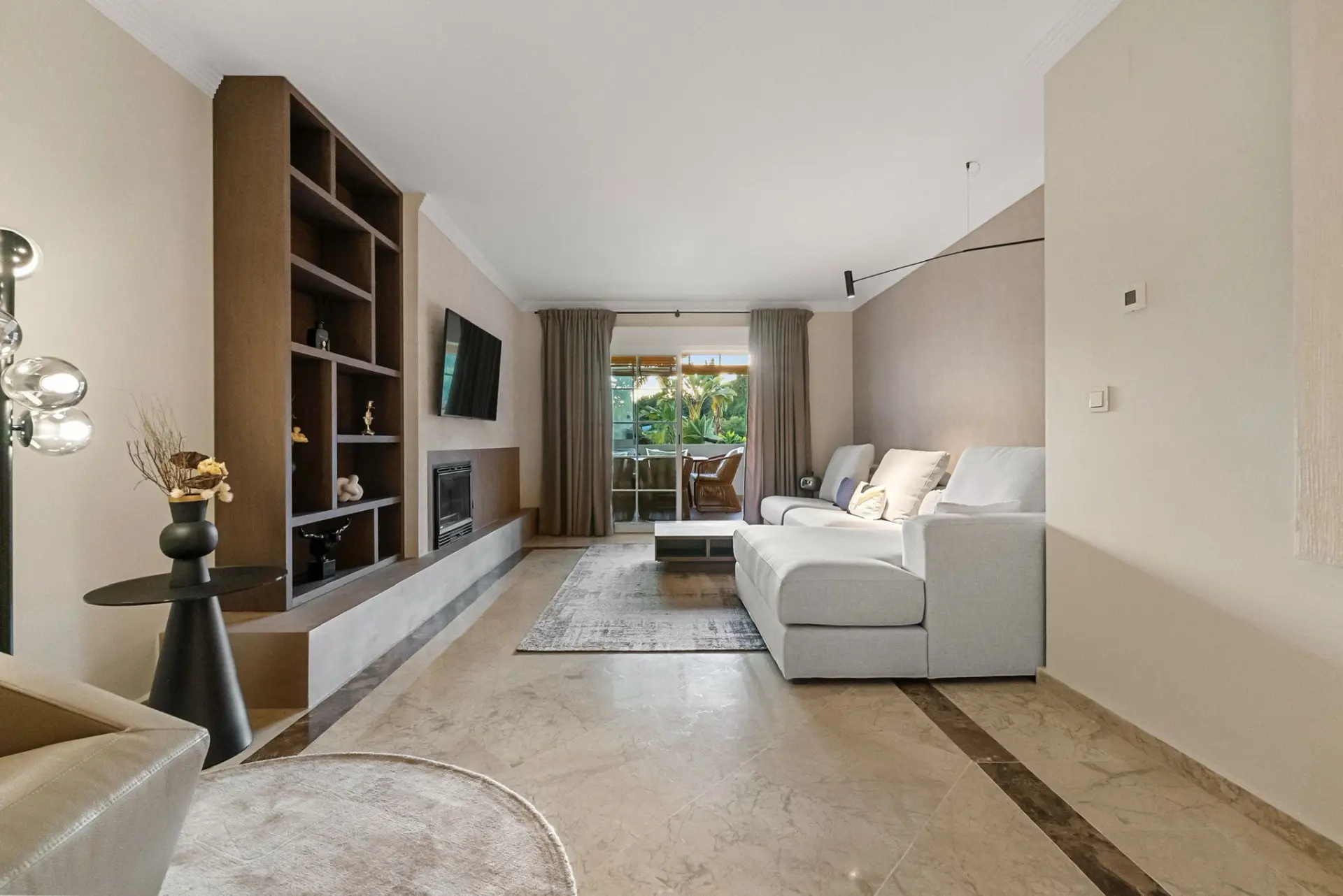 Apartament na parterze na sprzedaż w Marbella Golden Mile